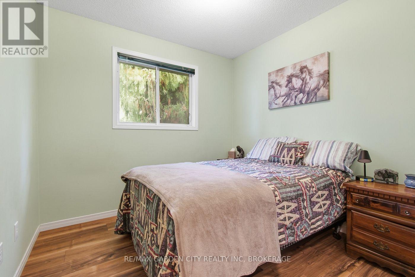 21 B Kelson Avenue N, Grimsby, Ontario  L3M 4C6 - Photo 15 - X13792982