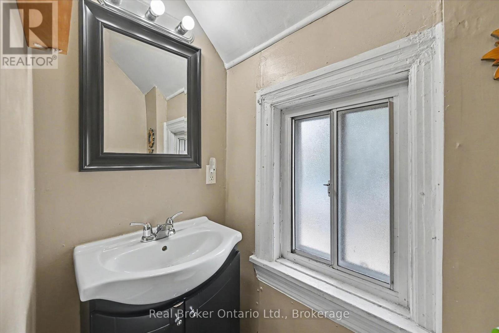 41 Francis Street, Hamilton, Ontario  L8L 3T9 - Photo 25 - X13792940