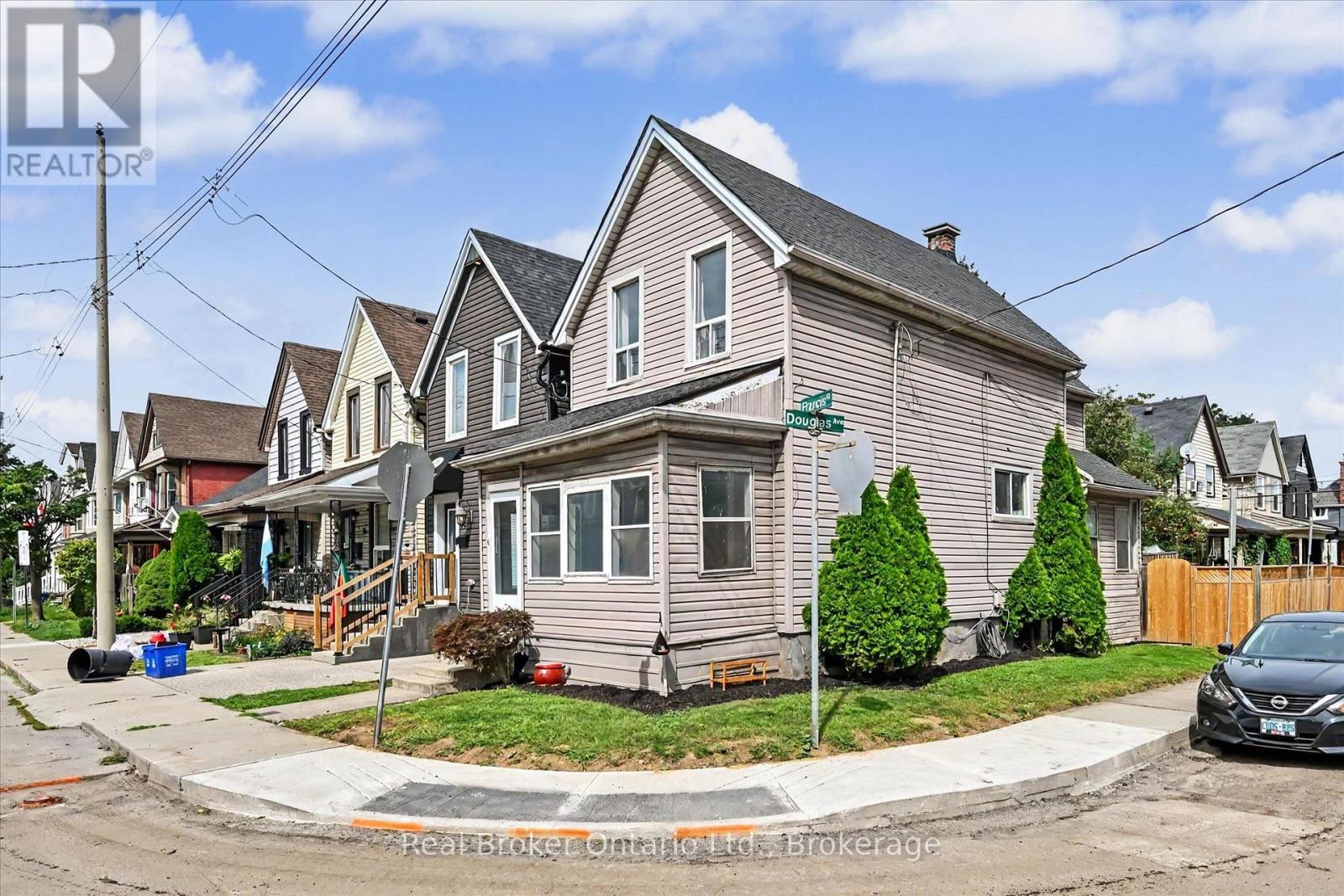 41 Francis Street, Hamilton, Ontario  L8L 3T9 - Photo 4 - X13792940