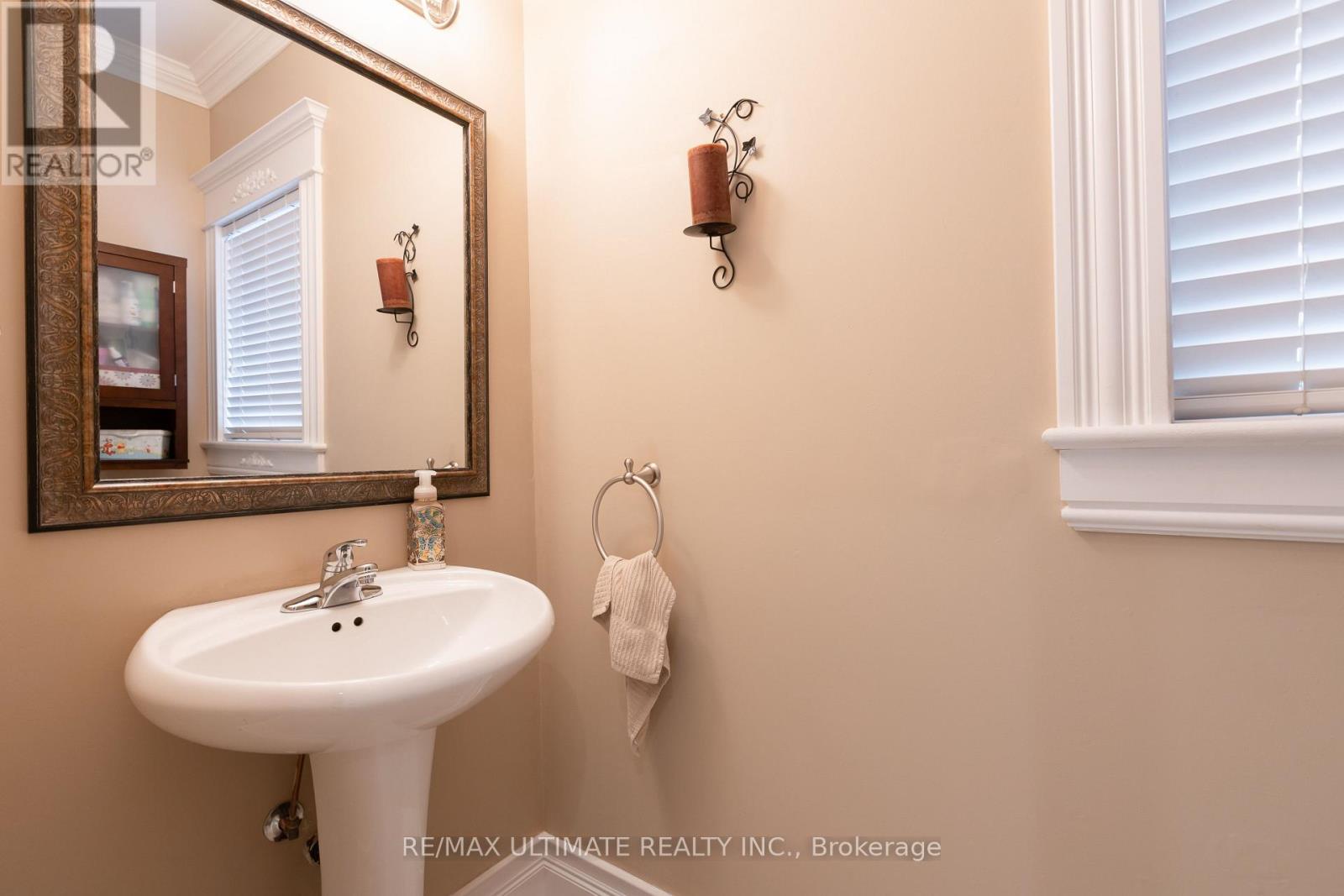 15 Ozoner Crescent, Vaughan, Ontario  L4H 0E2 - Photo 38 - N13792672