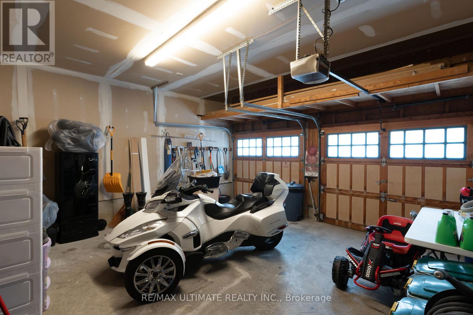 15 Ozoner Crescent, Vaughan, Ontario  L4H 0E2 - Photo 41 - N13792672