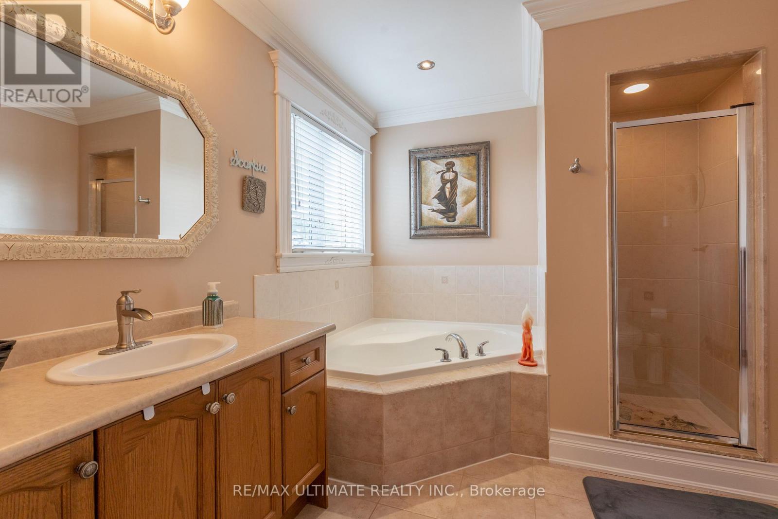 15 Ozoner Crescent, Vaughan, Ontario  L4H 0E2 - Photo 35 - N13792672