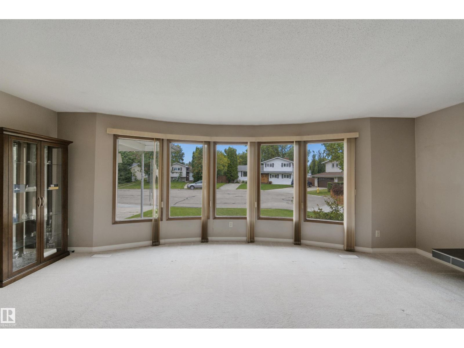 9 Brookwood Pl, Spruce Grove, Alberta  T7X 1H4 - Photo 4 - E4508926