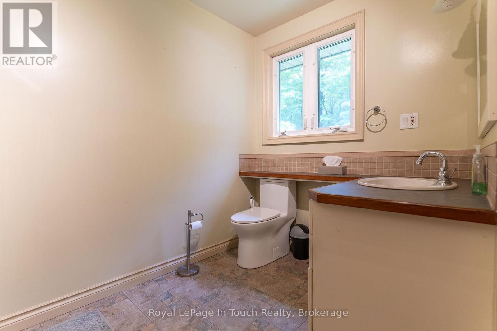 1749 Gratrix Road, Tay, Ontario  L0K 2C0 - Photo 34 - S13793006