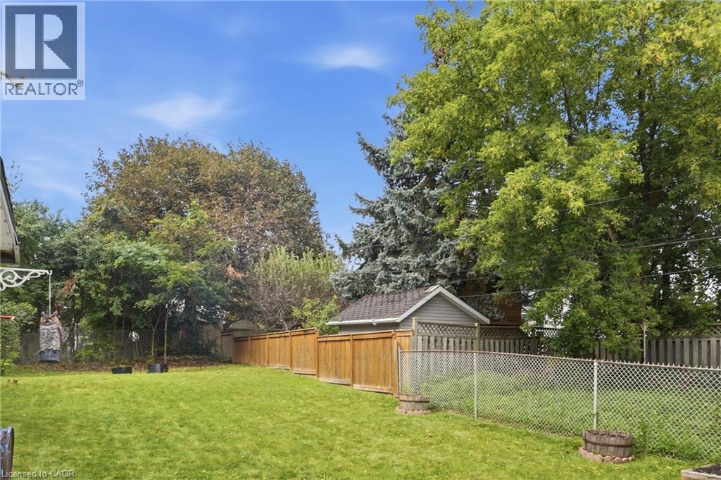 423 Lawrence Avenue, Kitchener, Ontario  N2M 1Y7 - Photo 39 - 40864129
