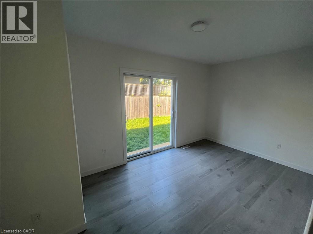 6316 Montrose Road, Niagara Falls, Ontario  L2H 1L6 - Photo 10 - 40864127