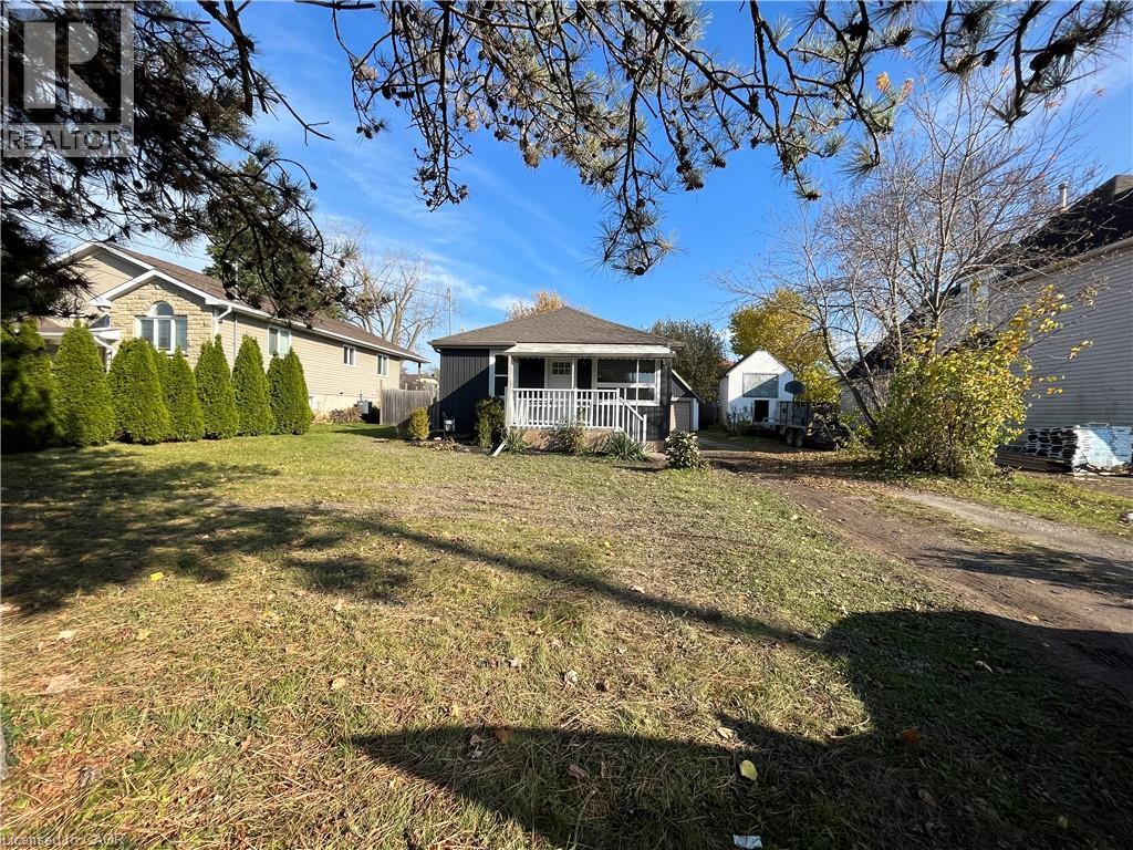 6316 Montrose Road, Niagara Falls, Ontario  L2H 1L6 - Photo 2 - 40864127