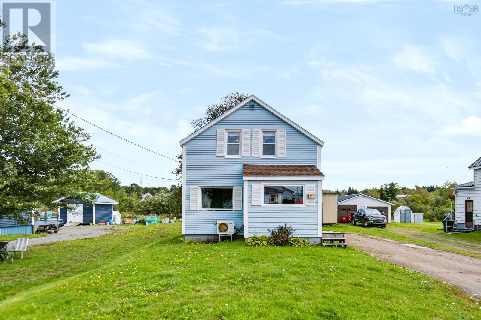 20 Cowan Street, Springhill, Nova Scotia  B0M 1X0 - Photo 1 - 202623520