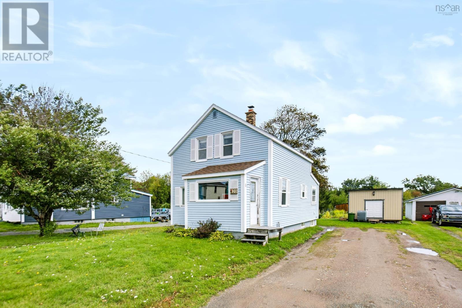 20 Cowan Street, Springhill, Nova Scotia  B0M 1X0 - Photo 3 - 202623520