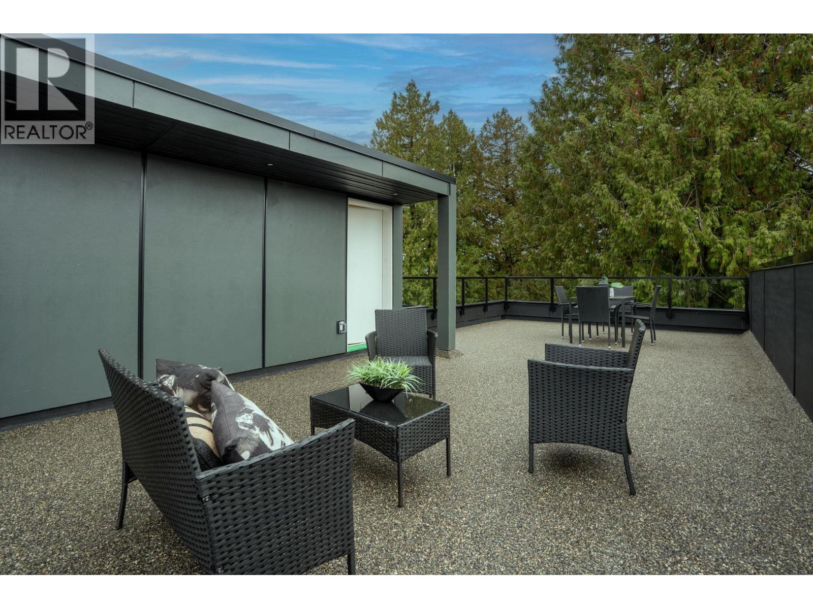 2 7554 Wright Street, Burnaby, British Columbia  V3N 3W7 - Photo 19 - R3163972