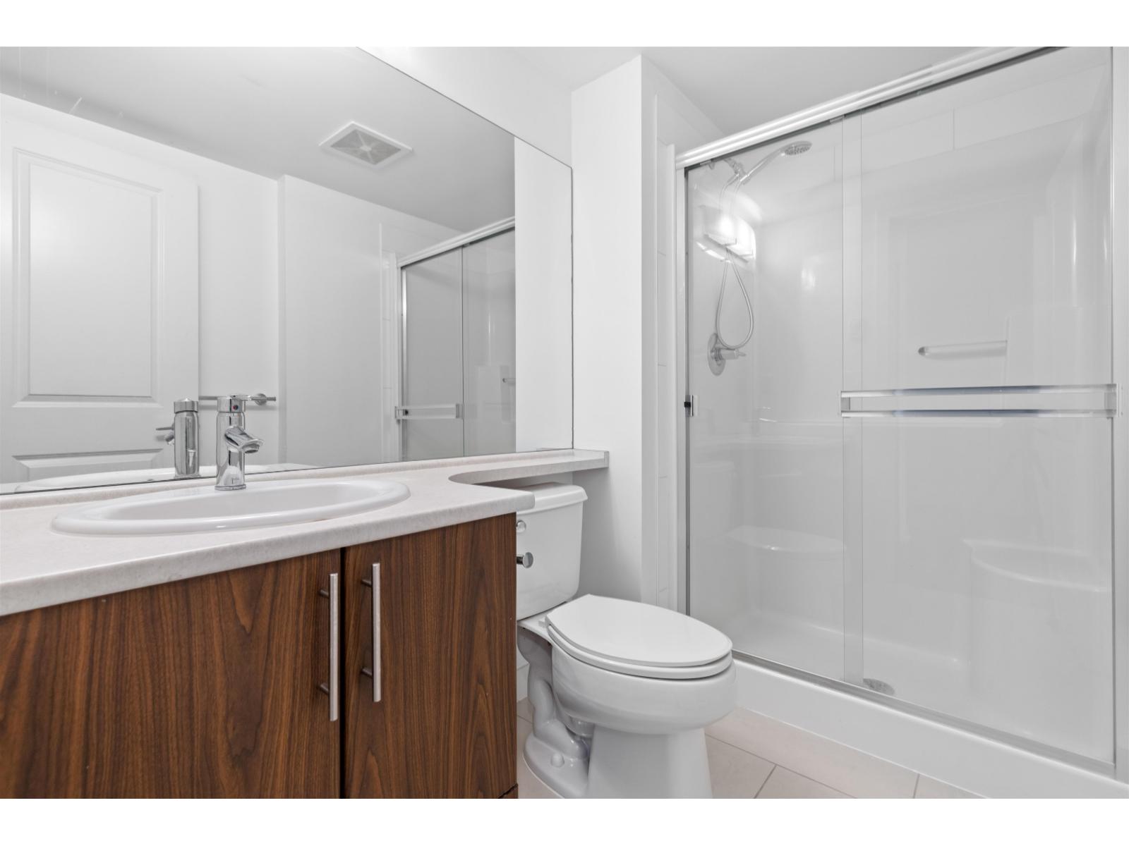 B304 8929 202 Street, Langley, British Columbia  V1M 0B4 - Photo 10 - R3166361