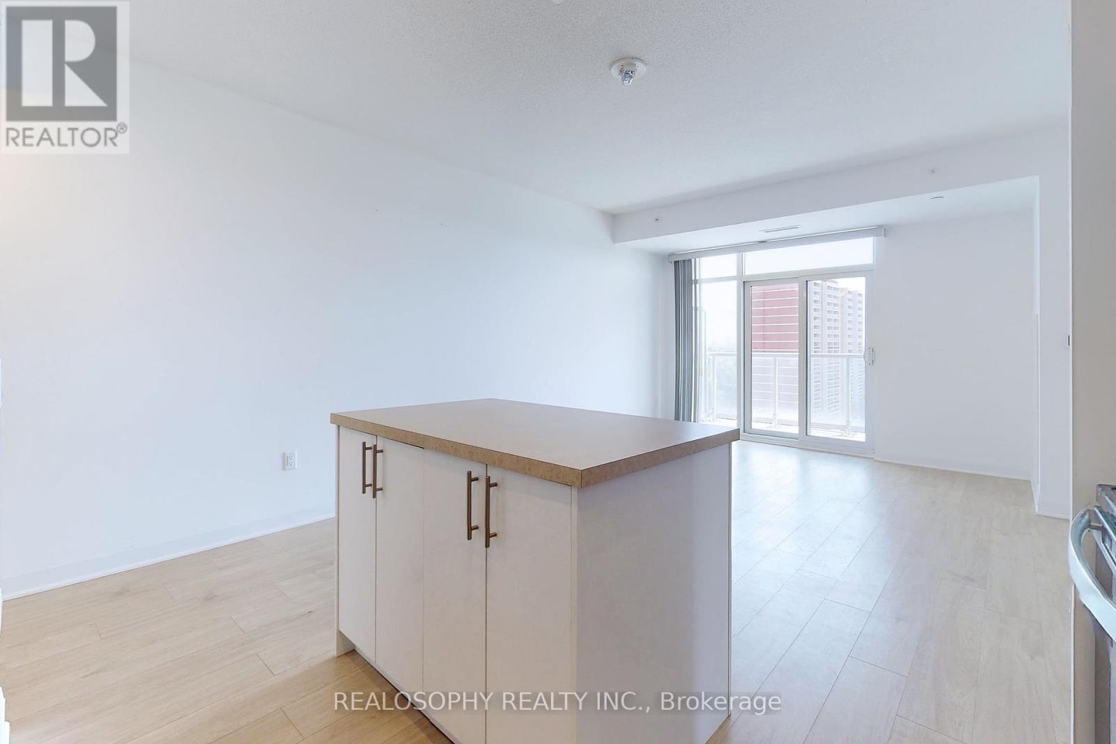 909 - 3220 Sheppard Avenue E, Toronto, Ontario  M1T 0B7 - Photo 5 - E13792884