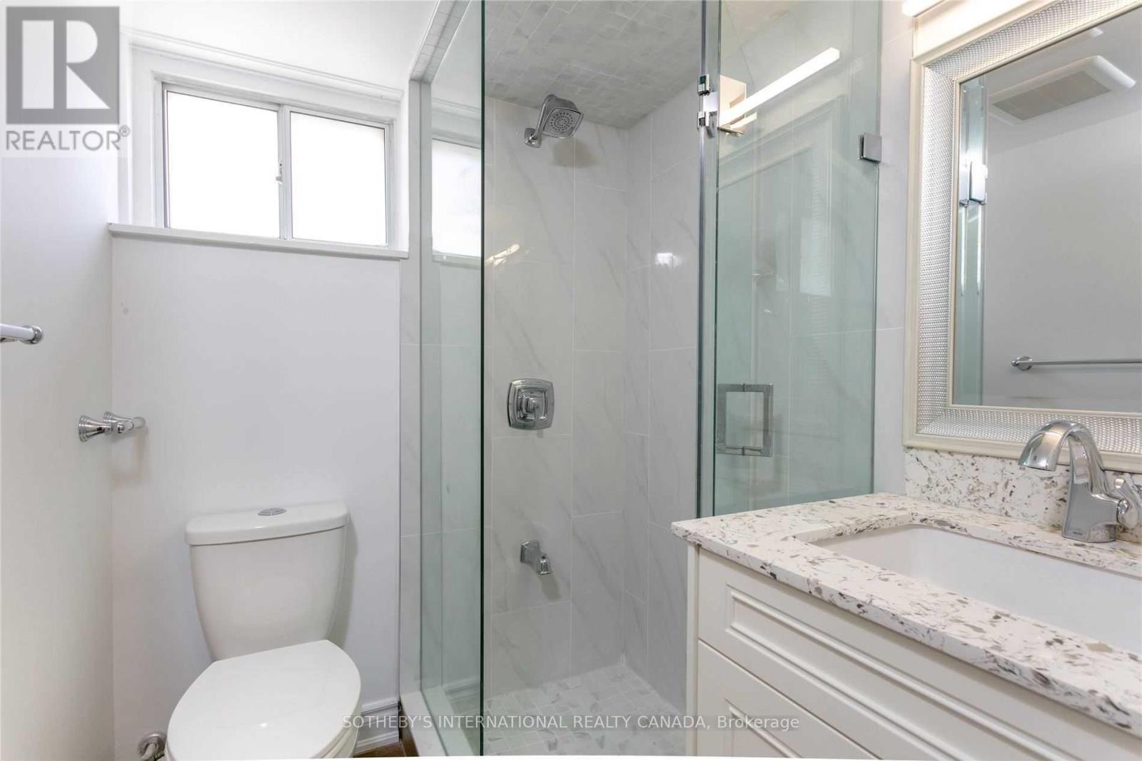 56 Courton Drive, Toronto, Ontario  M1R 1K8 - Photo 9 - E13792892