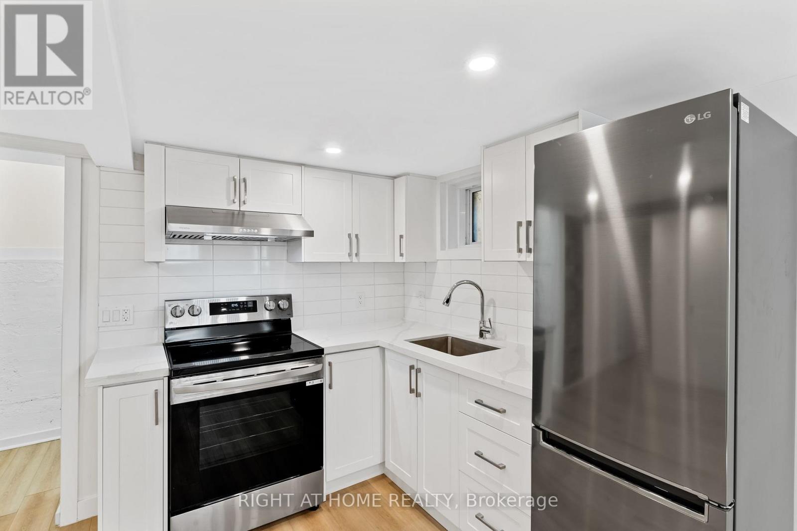 1 - 477 Montrave Avenue, Oshawa, Ontario  L1J 4S6 - Photo 3 - E13792938