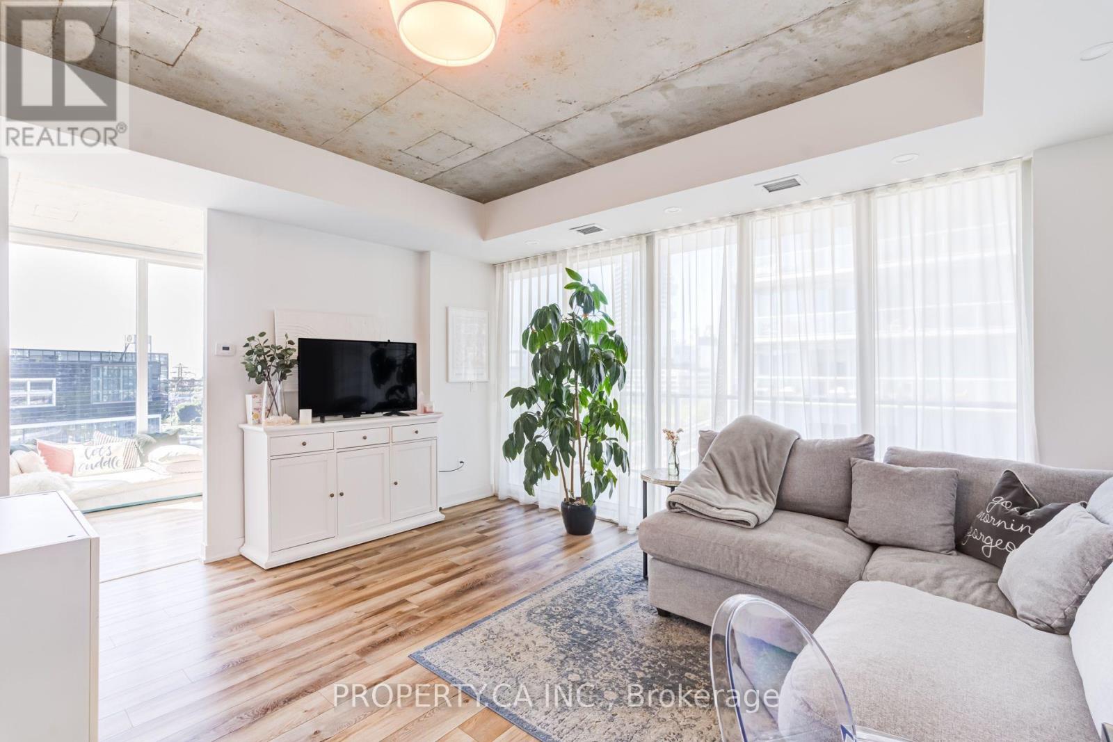 607 - 25 Baseball Place, Toronto, Ontario  M4M 2A5 - Photo 2 - E13792990