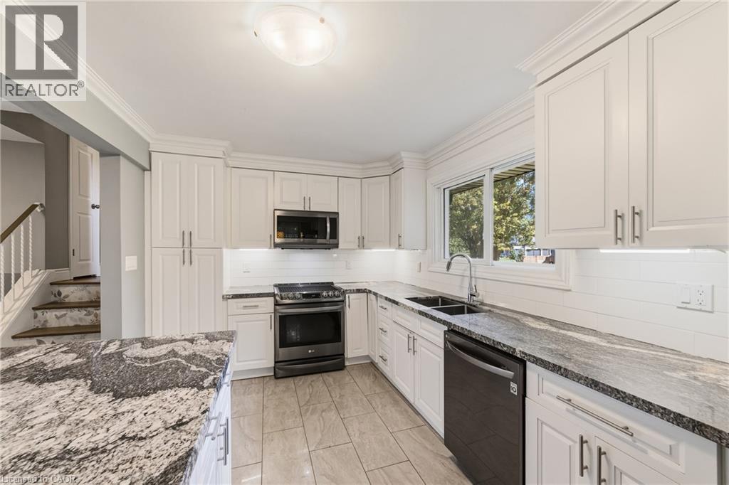 205 Sunnyridge Road, Jerseyville, Ontario  L0R 1R0 - Photo 14 - 40863448