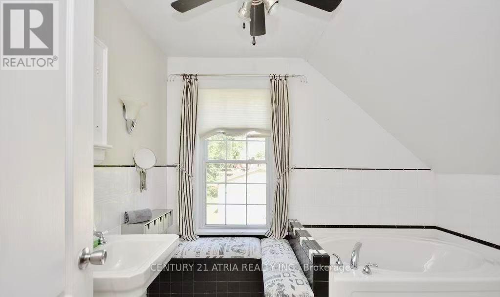 4359 Hepinstall Landing, Severn (Washago), Ontario  L0K 2B0 - Photo 15 - S13792768
