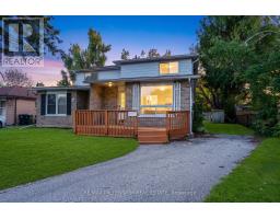 33B COLLEGE CRESCENT, Barrie, Ontario