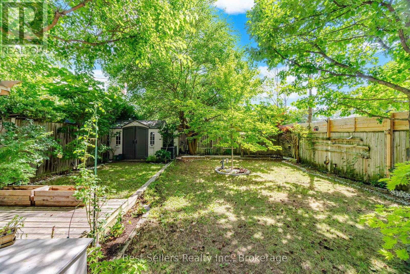174 Angelene Street, Mississauga, Ontario  L5G 1X2 - Photo 28 - W13792876