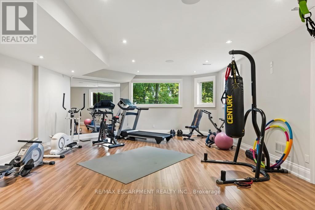 4038 Lakeshore Road, Burlington, Ontario  L7L 1A1 - Photo 49 - W13792896