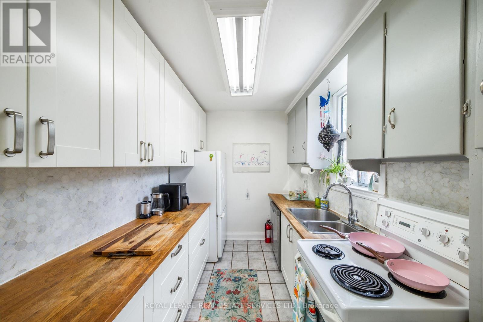 761 Kingston Road, Toronto, Ontario  M4E 1R9 - Photo 16 - E13744166