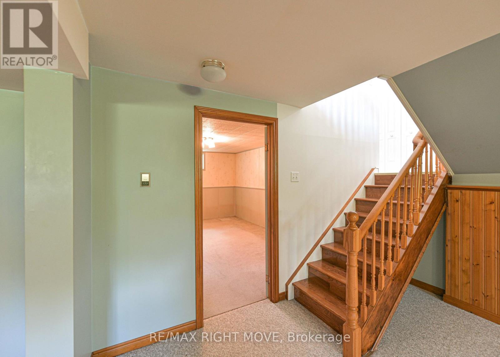 4 Fitton Heights, Orillia, Ontario  L3V 4M7 - Photo 22 - S13789528