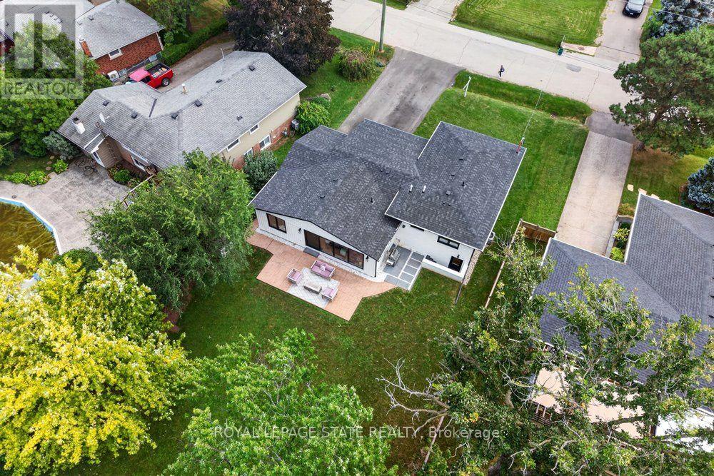 90 Lakeside Drive, Grimsby, Ontario  L3M 2L5 - Photo 9 - X13792794