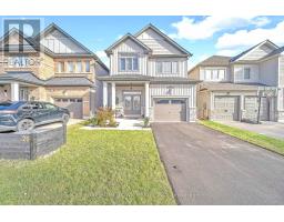 26 GIBBS WAY N, Centre Wellington, Ontario