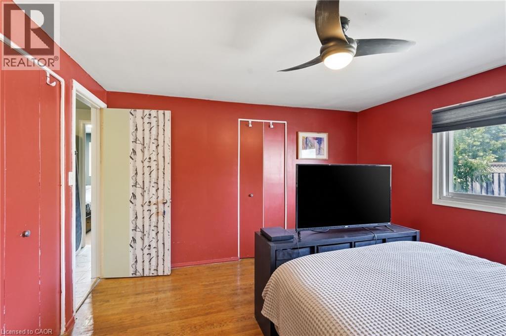 330 East 18th Street, Hamilton, Ontario  L9A 4P8 - Photo 16 - 40849312
