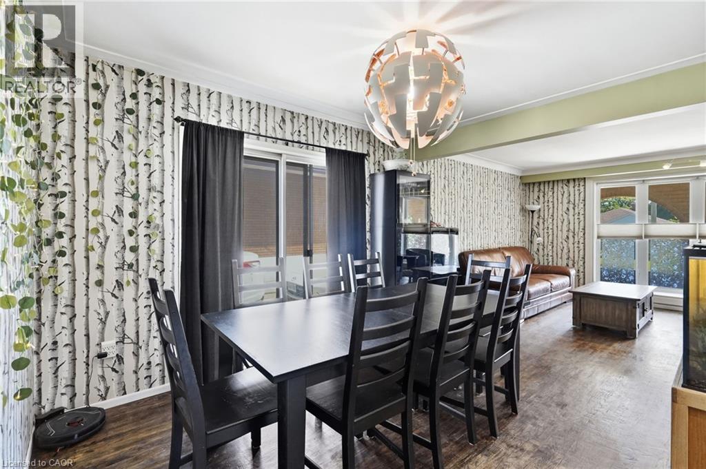 330 East 18th Street, Hamilton, Ontario  L9A 4P8 - Photo 7 - 40849312