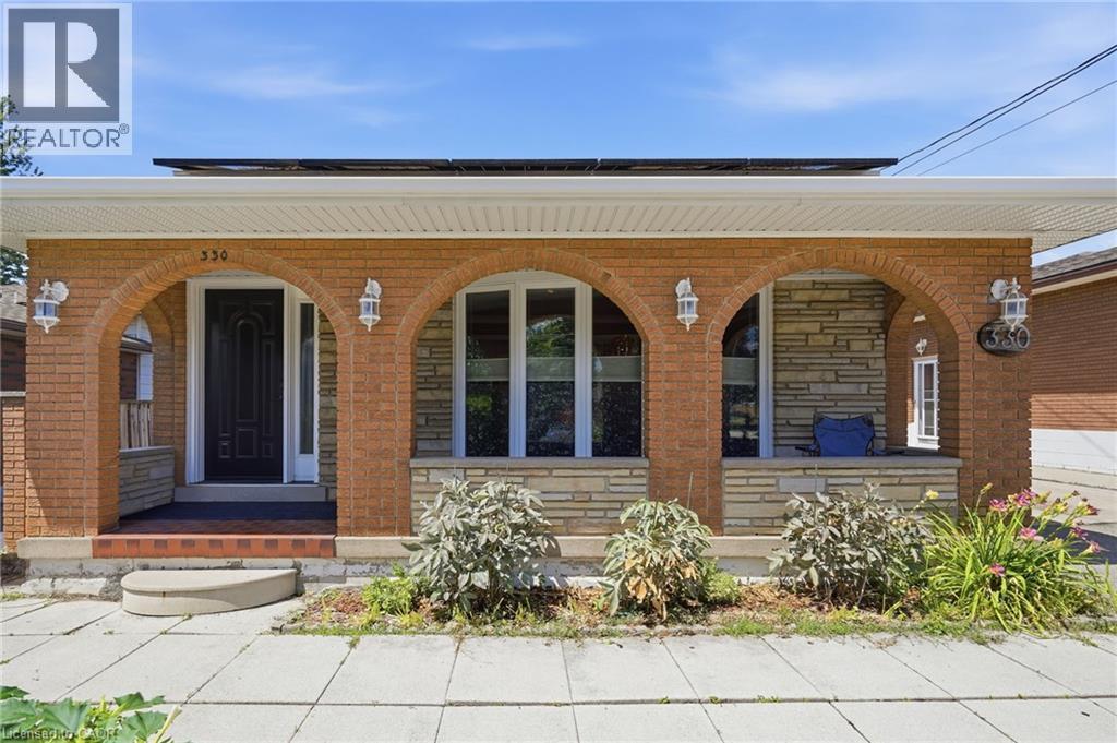330 East 18th Street, Hamilton, Ontario  L9A 4P8 - Photo 3 - 40849312