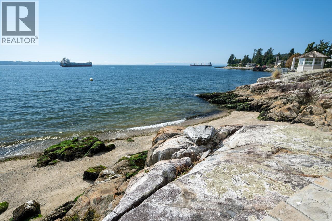 4052 Marine Drive, West Vancouver, British Columbia  V7V 1N6 - Photo 24 - R3166052