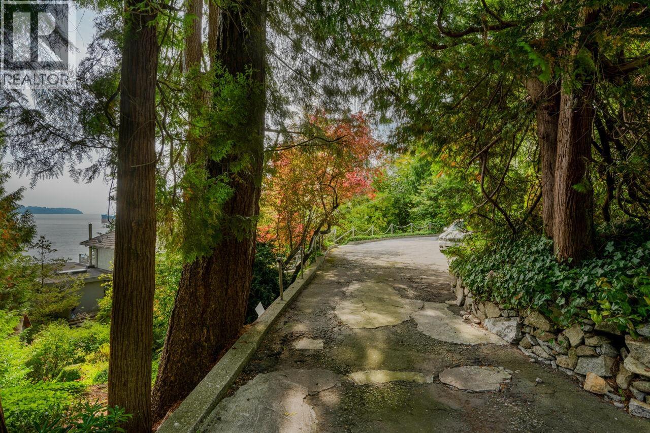 4052 Marine Drive, West Vancouver, British Columbia  V7V 1N6 - Photo 9 - R3166052