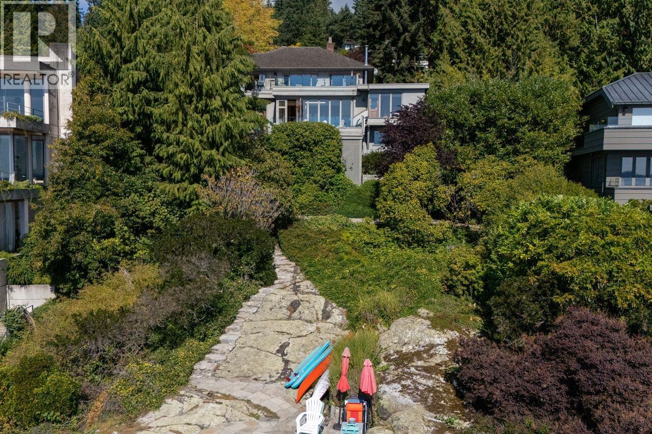 4052 Marine Drive, West Vancouver, British Columbia  V7V 1N6 - Photo 14 - R3166052