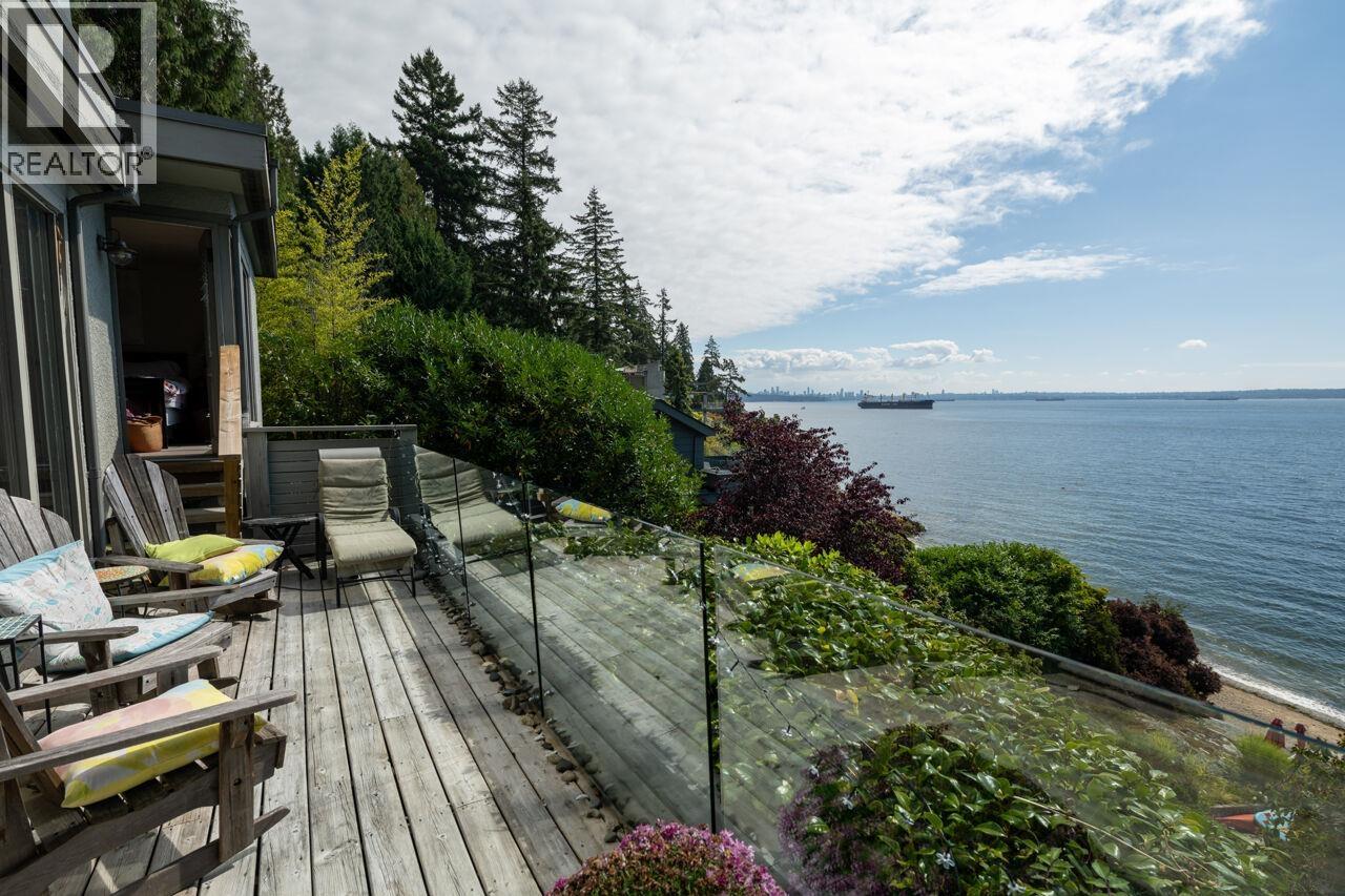 4052 Marine Drive, West Vancouver, British Columbia  V7V 1N6 - Photo 17 - R3166052