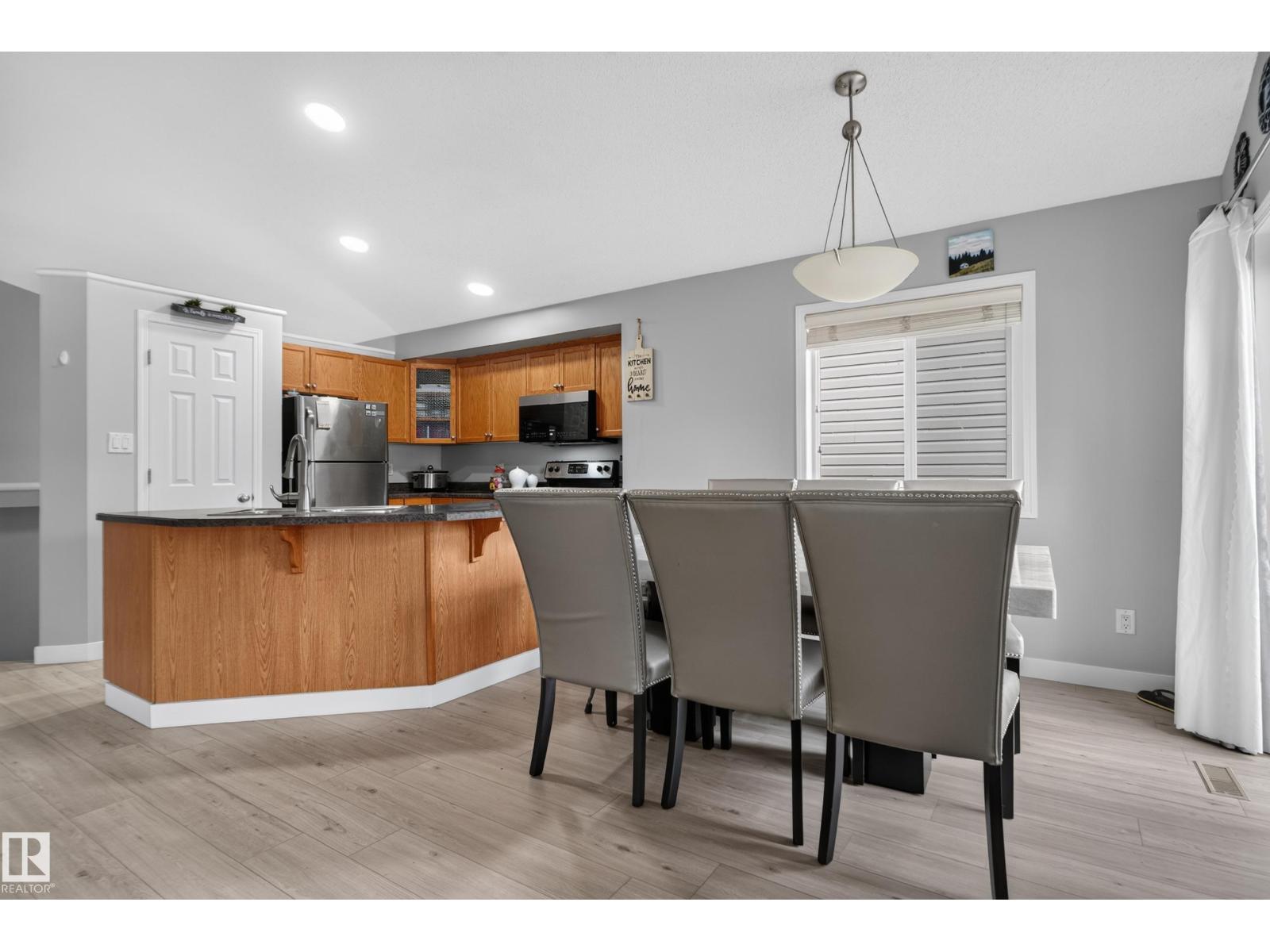 3746 12 Street Nw Nw, Edmonton, Alberta  T6T 0E6 - Photo 9 - E4508967