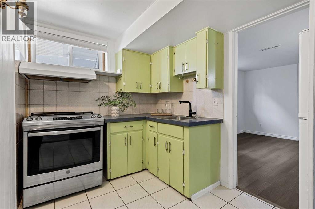 528 40 Avenue Nw, Calgary, Alberta  T2K 0E6 - Photo 21 - A2341932