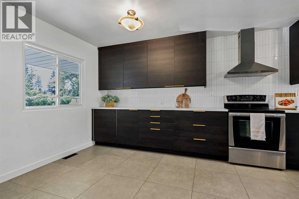 528 40 Avenue Nw, Calgary, Alberta  T2K 0E6 - Photo 6 - A2341932