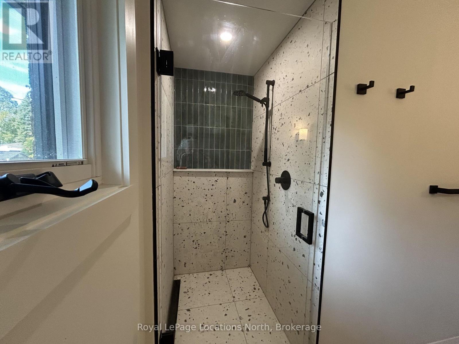 642 Oak Street, Collingwood, Ontario  L9Y 2Z8 - Photo 13 - S13791386