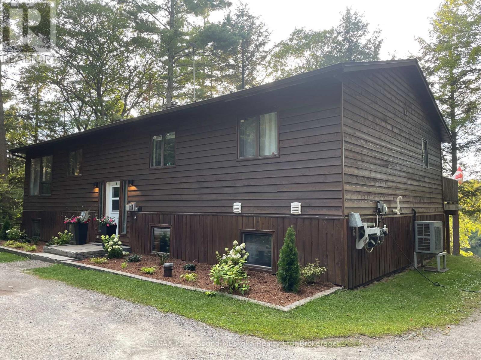 34 SILVER POINT DRIVE, Seguin, Ontario