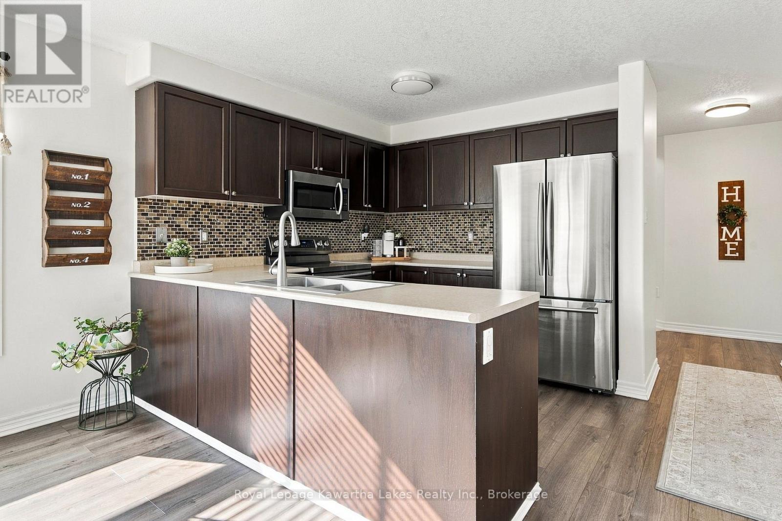 12 Lucas Crescent, Kawartha Lakes, Ontario  K9V 0C5 - Photo 11 - X13793082