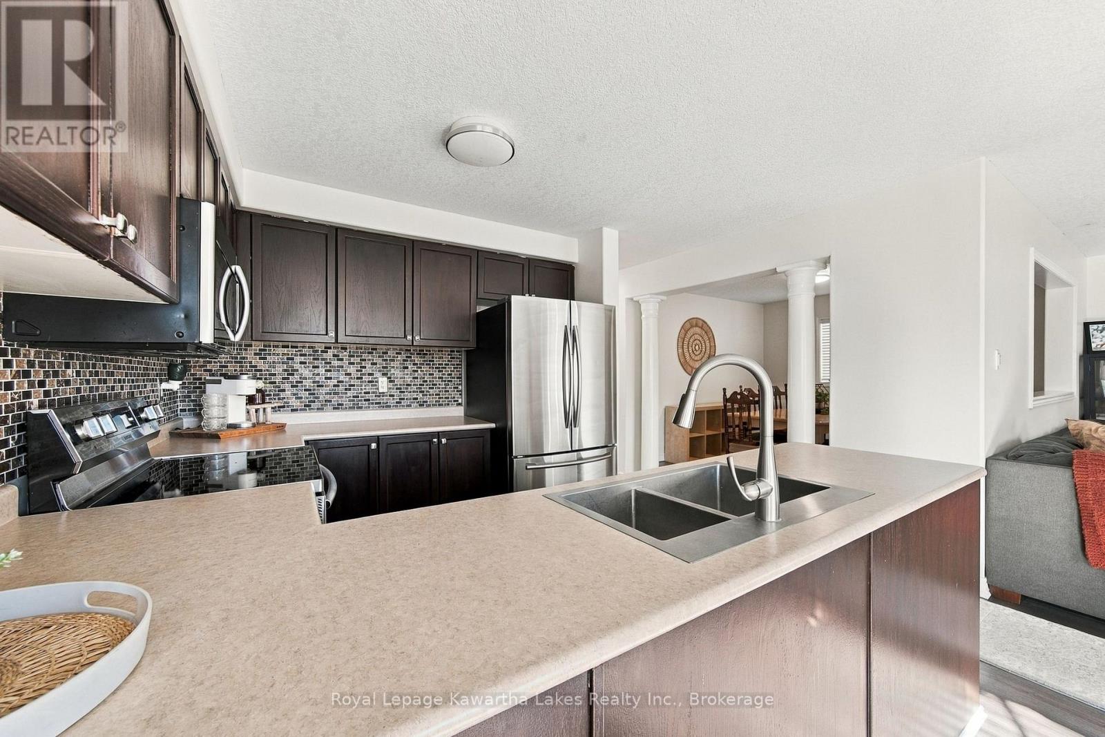12 Lucas Crescent, Kawartha Lakes, Ontario  K9V 0C5 - Photo 17 - X13793082