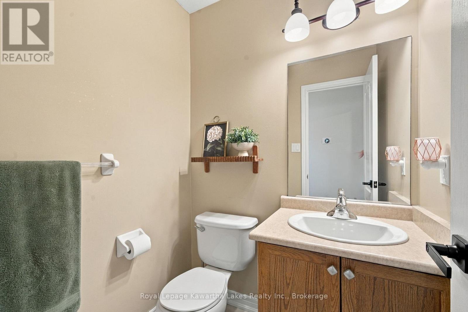 12 Lucas Crescent, Kawartha Lakes, Ontario  K9V 0C5 - Photo 27 - X13793082