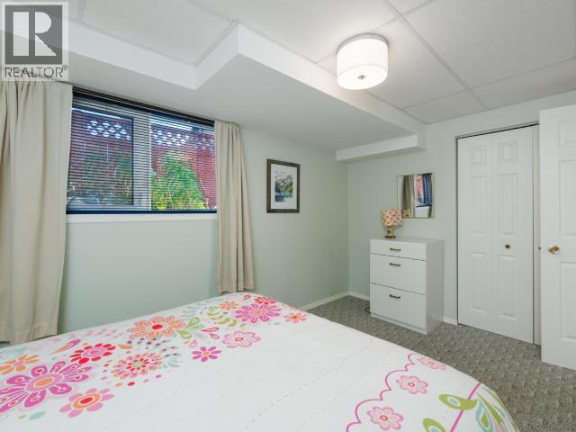 11 LAZULITE DRIVE photo 25