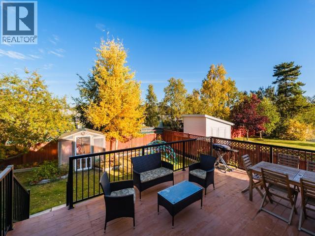 11 LAZULITE DRIVE photo 35