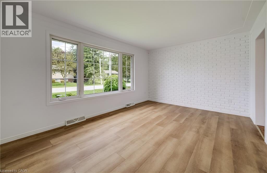 315 Perth Street, Mount Forest, Ontario  N0G 2L1 - Photo 13 - 40854167