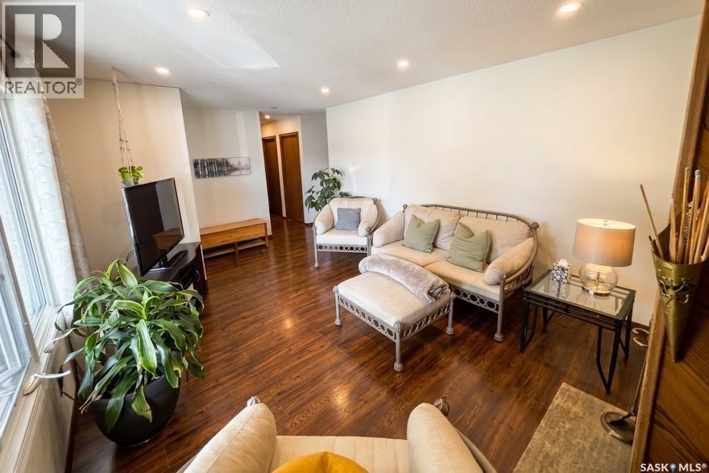 195 Wells Street, Regina, Saskatchewan  S4R 5Z6 - Photo 5 - SK048346