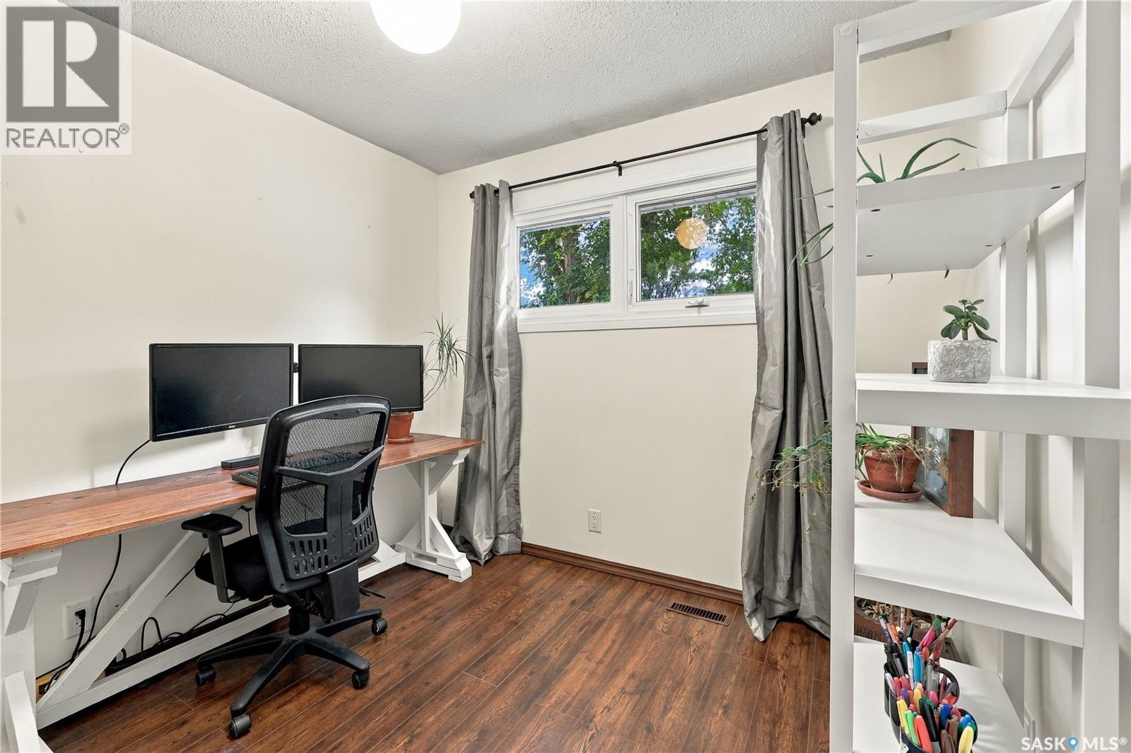 195 Wells Street, Regina, Saskatchewan  S4R 5Z6 - Photo 7 - SK048346