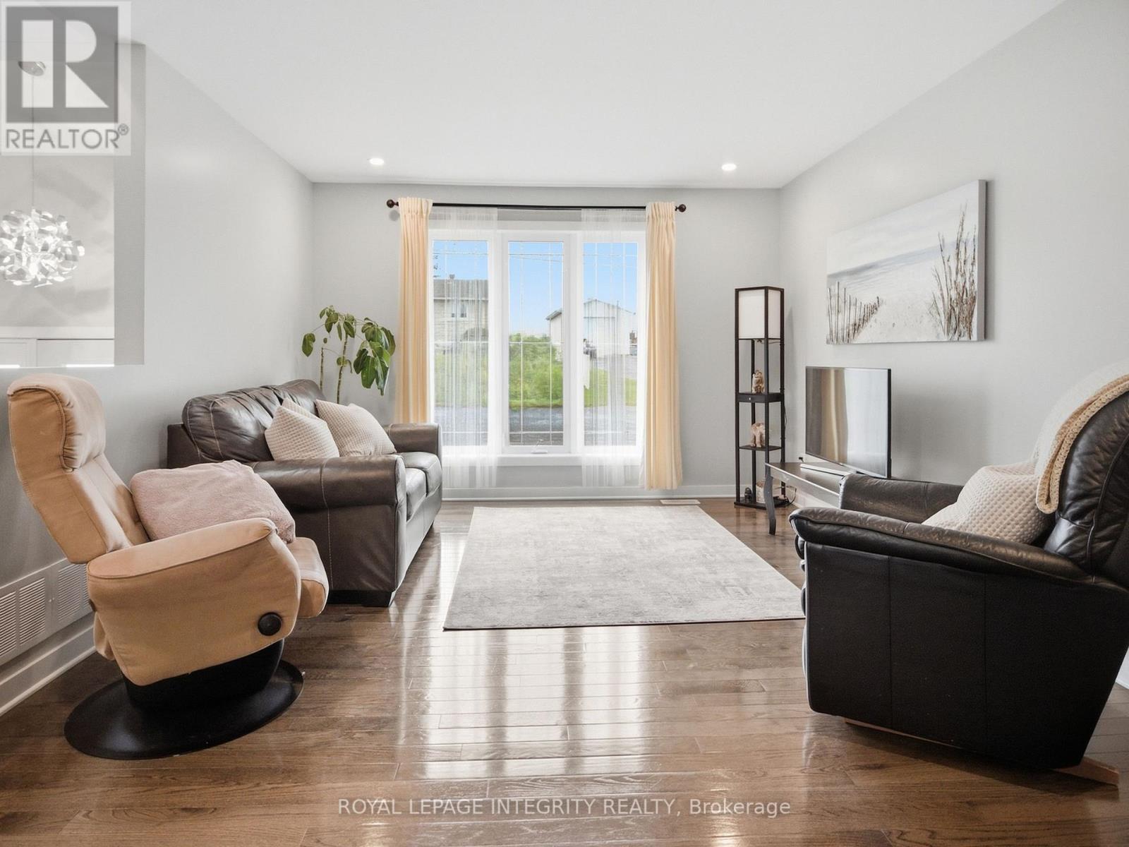 2023 Woods Street, Clarence-Rockland, Ontario  K4K 1H7 - Photo 17 - X13793072