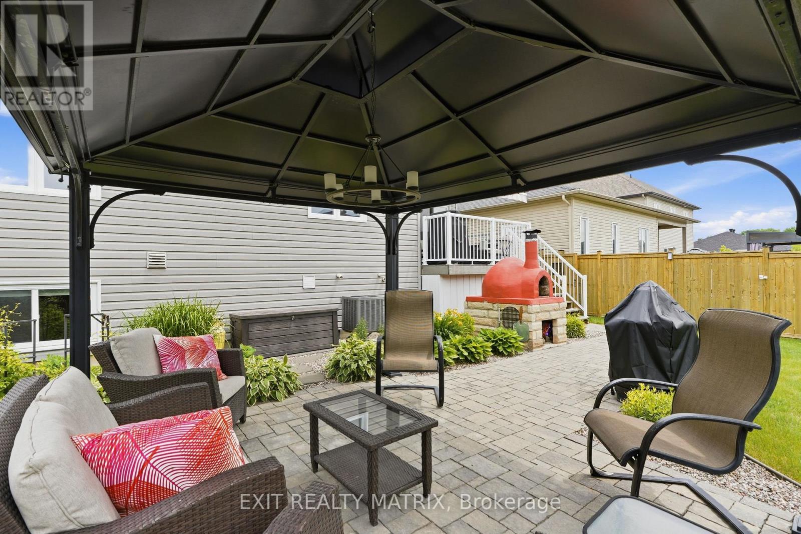 309 Colmar Street, Russell, Ontario  K0A 1W0 - Photo 35 - X13793134